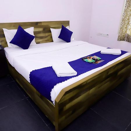 Hotel Warm Welcome - Noida Sector 51 Esterno foto