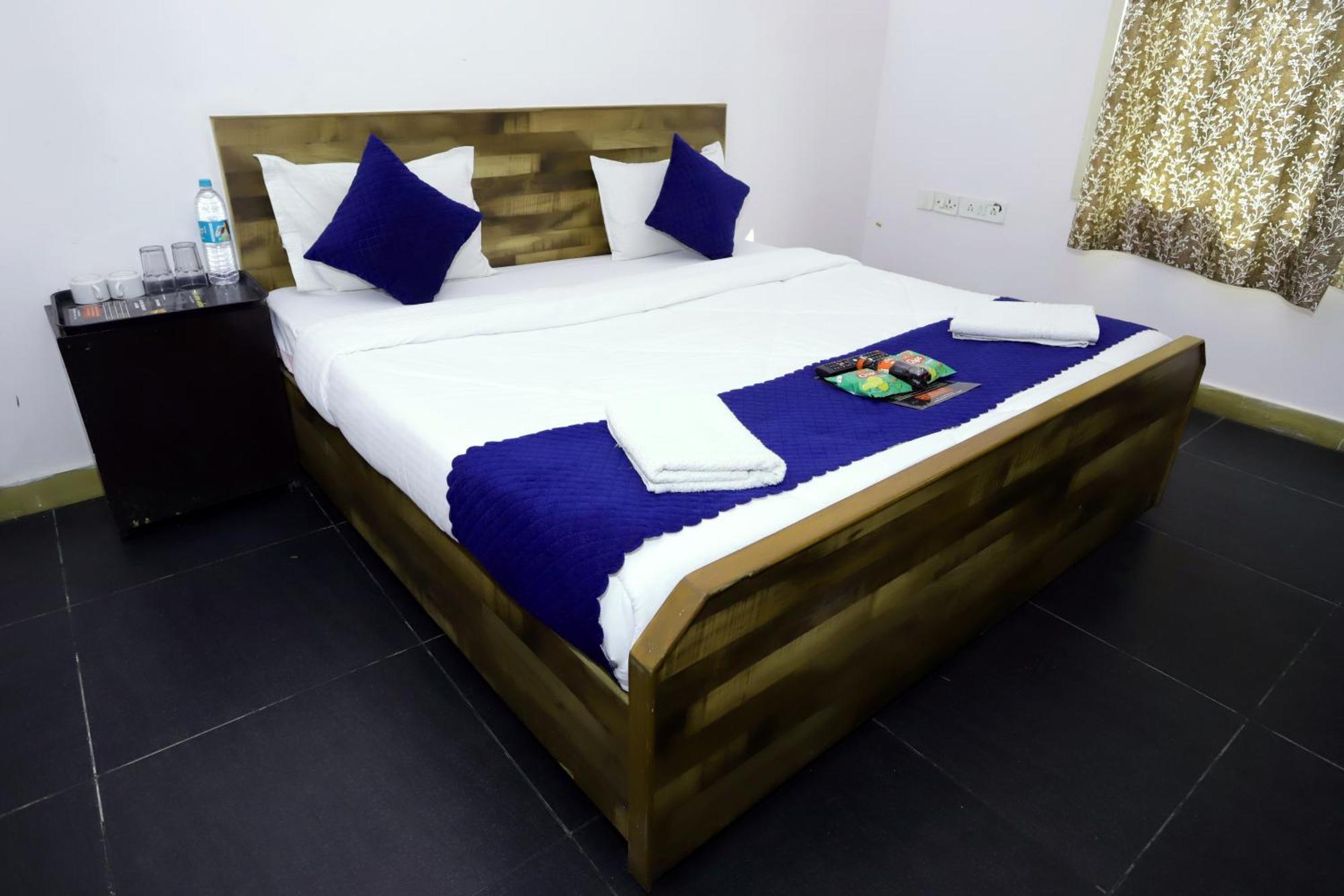 Hotel Warm Welcome - Noida Sector 51 Esterno foto