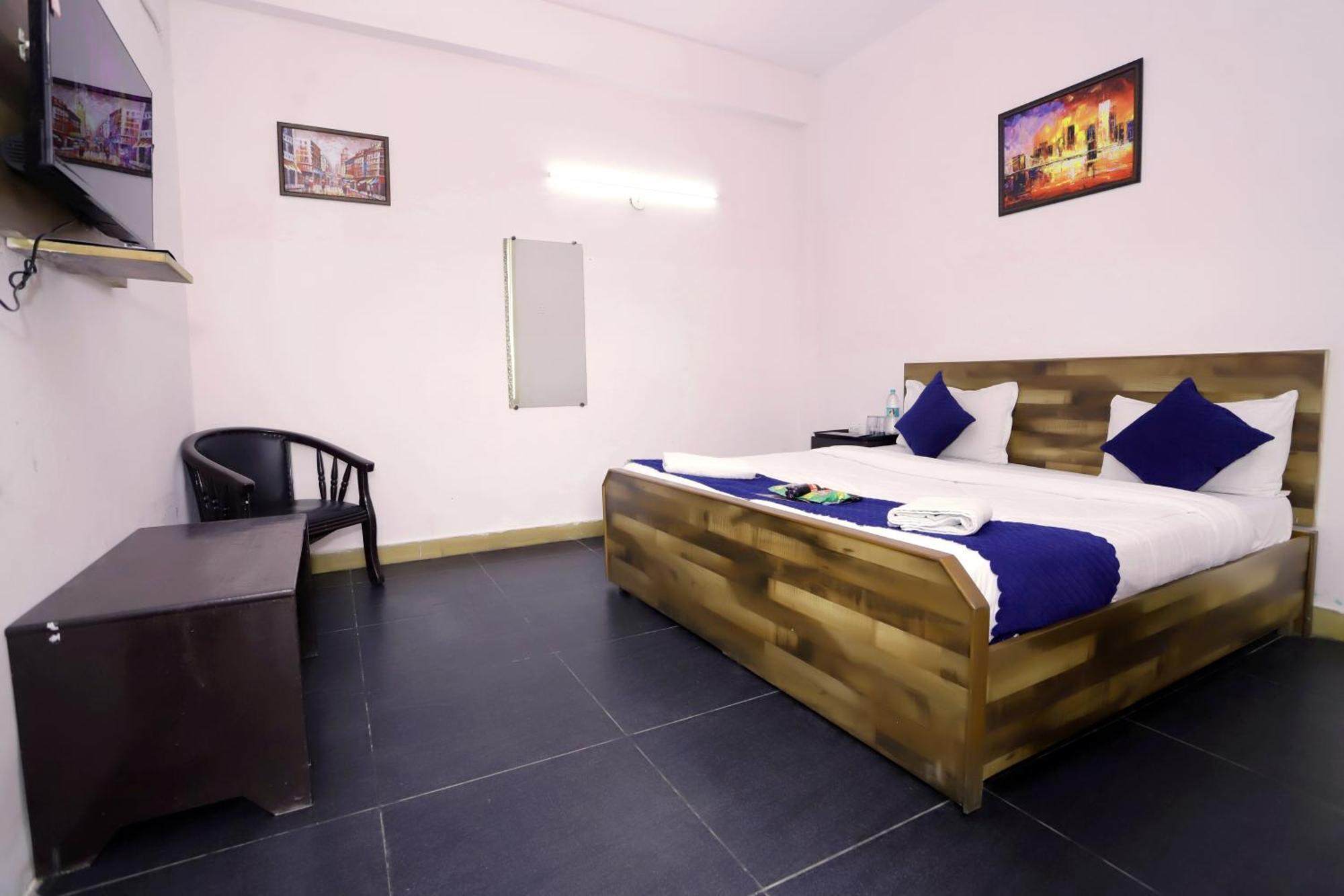 Hotel Warm Welcome - Noida Sector 51 Esterno foto