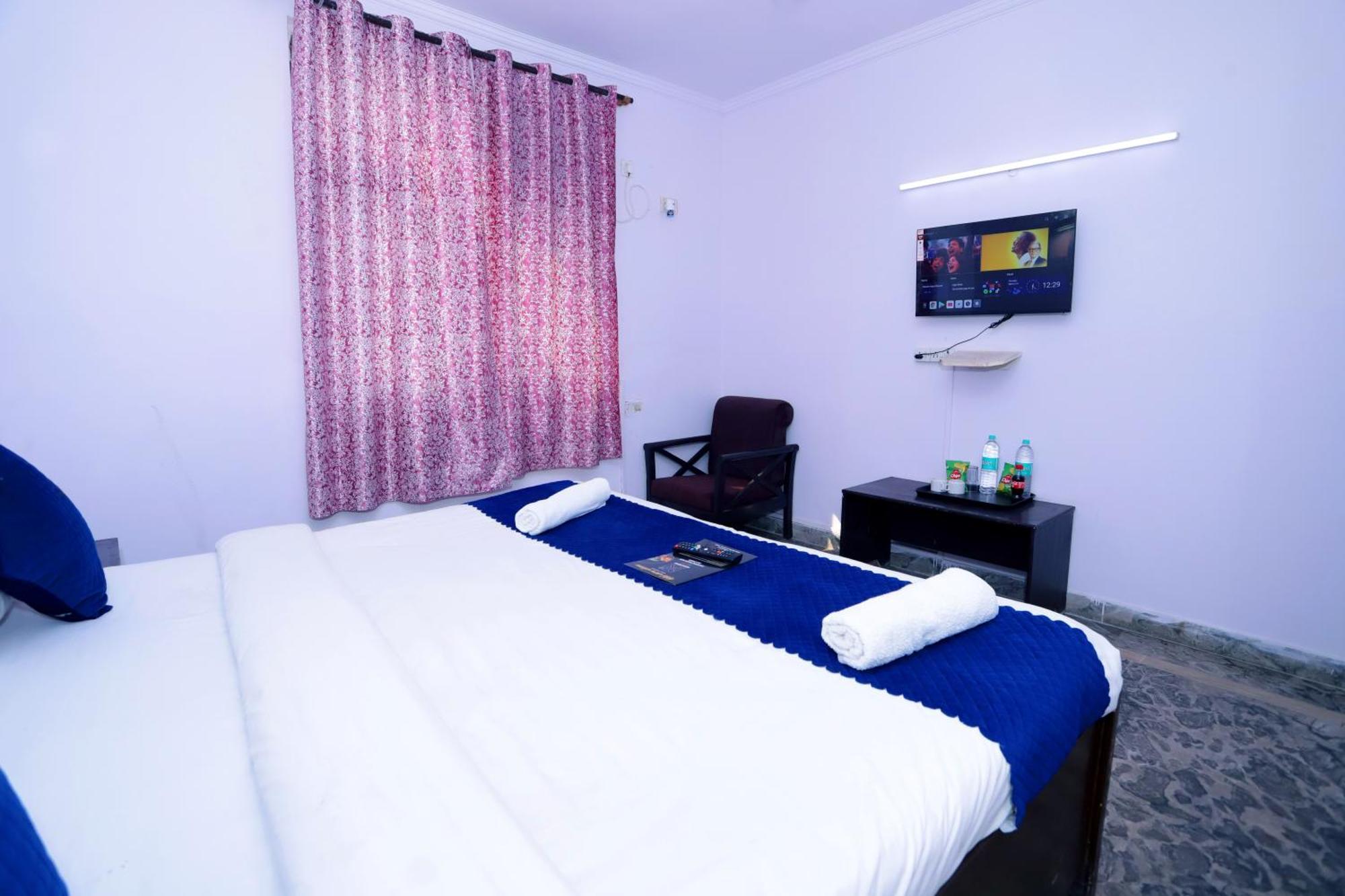 Hotel Warm Welcome - Noida Sector 51 Esterno foto