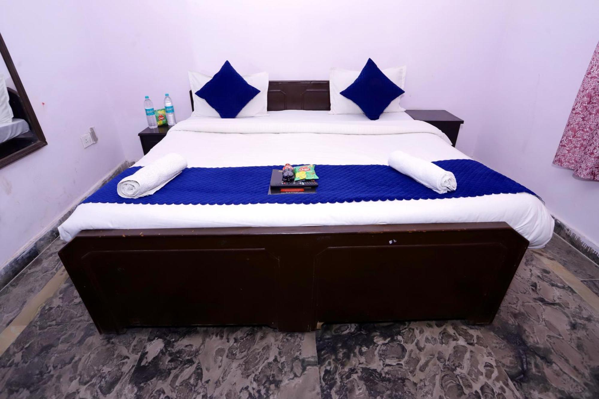Hotel Warm Welcome - Noida Sector 51 Esterno foto